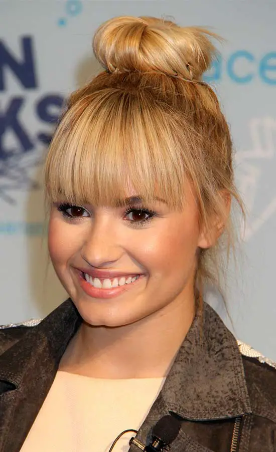 Short Blonde Fringe