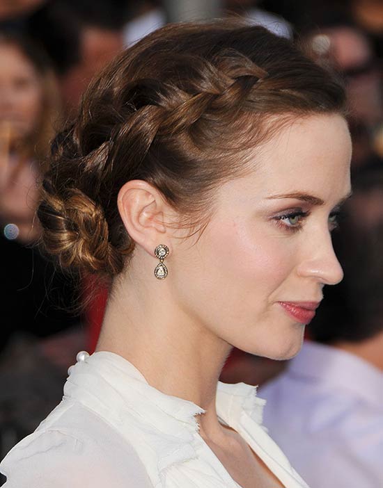 Emily Blunt Updos For Medium Hair