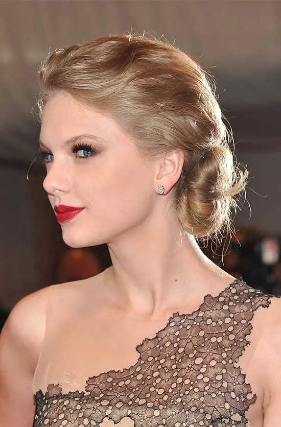 Taylor Swift Updo for Long hair