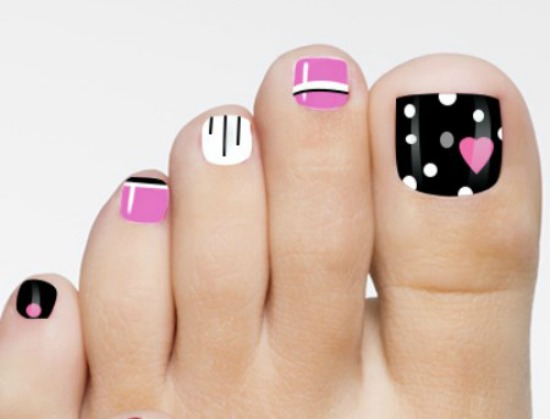 valentine Day toe nail art Design