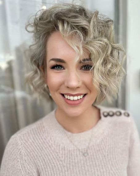 17 Gorgeous Short Blonde Haircuts And Hairstyles To Inspire You