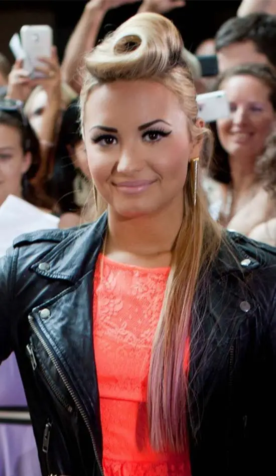 Demi Lovato Roll Top Hairstyle