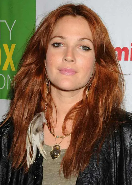 Top 17 Drew Barrymore Hairstyles & Haircuts Only For You