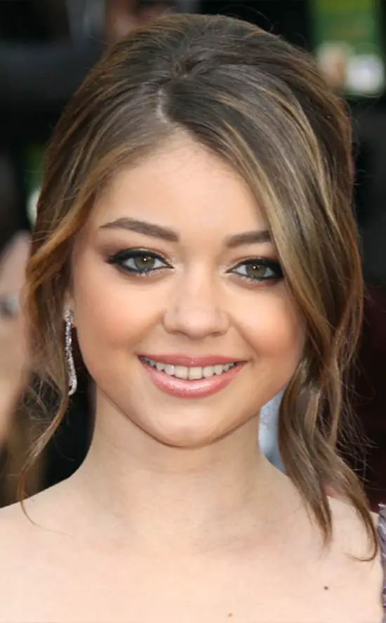 Top 20 Sarah Hyland Hairstyles & Haircuts - That Will 