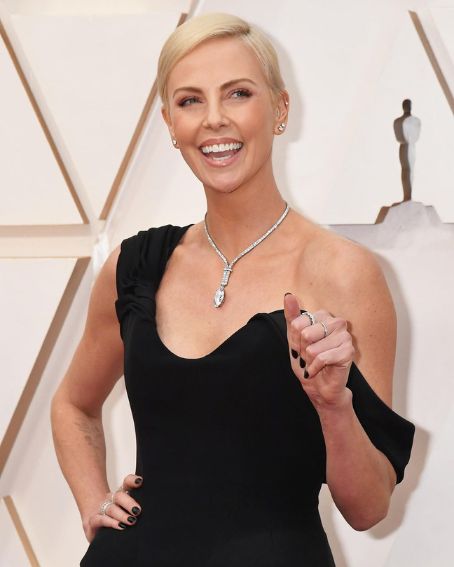 Charlize Theron Long Pixie Hairstyle