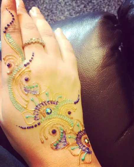 Glitter Mehndi With Stone