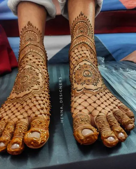 Arabic Foot Mehndi Design