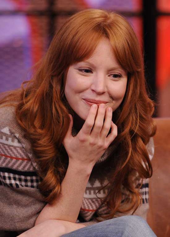 11 Lauren Ambrose Hairstyles To Inspire You