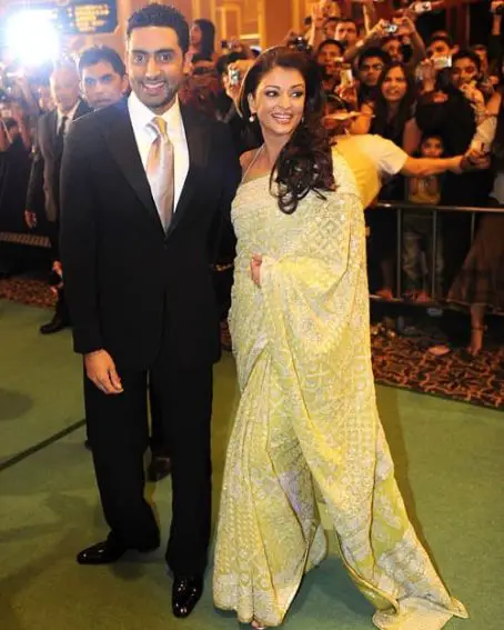 Classy Aishwarya Rai Has Divine Look In Yellow Embroidery Saree