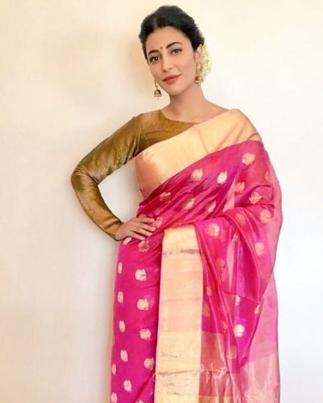 Shruti Hassan In Pink Silk Saree With Gold Printed