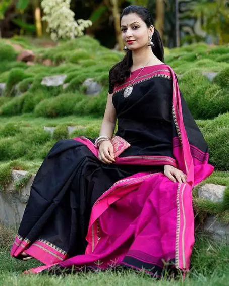 Black Saree With Pink Border