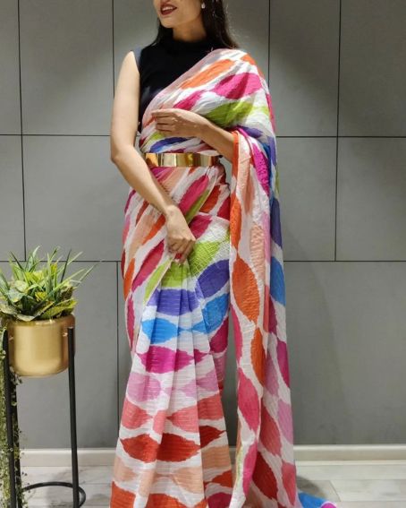 Colorful Georgette Chiffon Saree With Closed Neck Sleeveless Blouse
