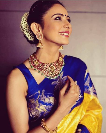 Rakul Preet Singh In Yellow And Blue Combo Silk Saree