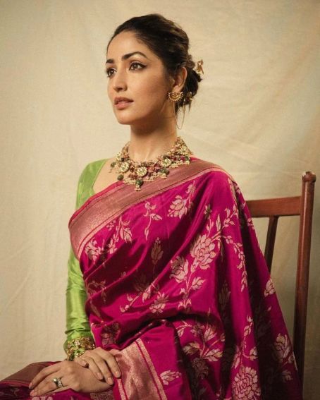 Pink And Green Traditional Look Of Yami Gautam