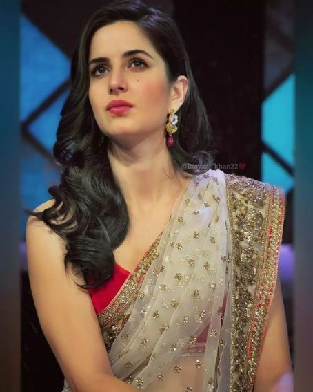 Simple Katrina Kaif In White Net Saree With Red Sleeveless Blouse