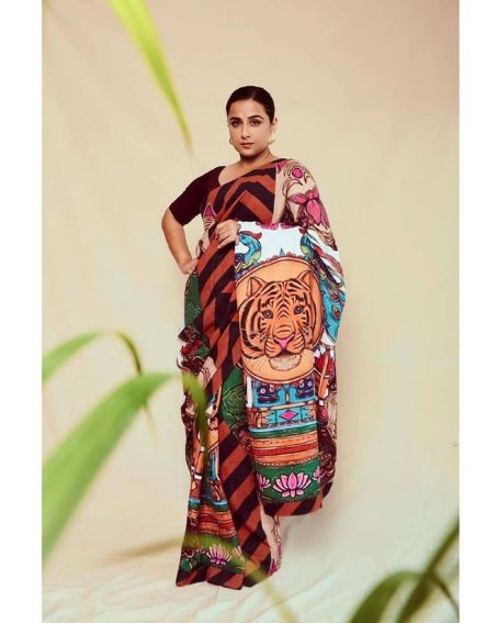 Vidhya Balan In New Bollywood Celebrity Style Printed Saree