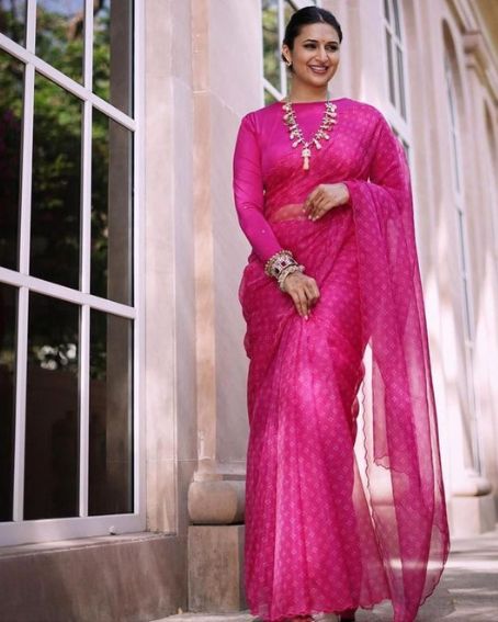 Digital Printed Pattern Pink Saree Of Divyanka Tripathi