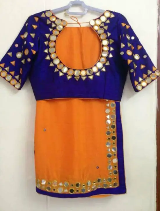 24 Pics of simple mirror work blouse & saree designs