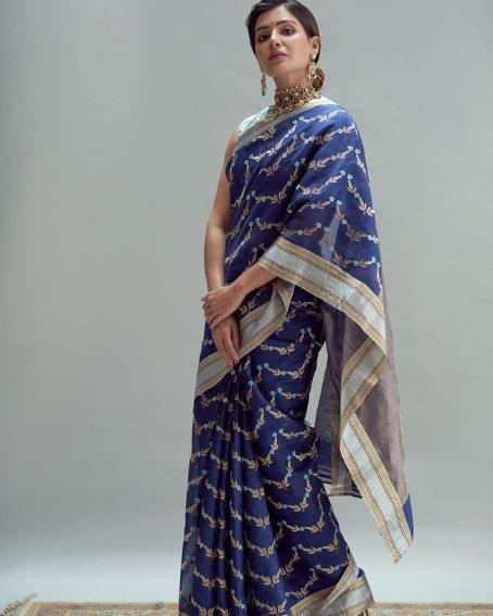 Fascinating Samantha Ruth Prabhu In Navy Blue Silver Border Saree