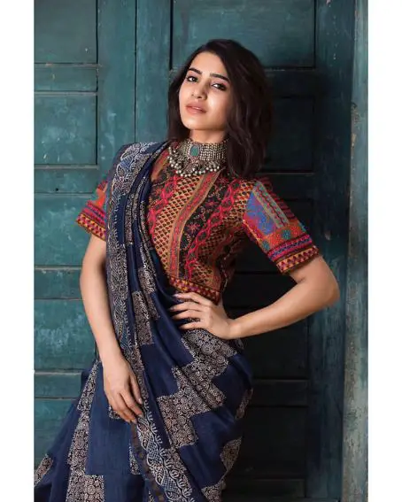 Pleasant Samantha Has Traditional Look In Navy Blue Ajrakh Print Saree