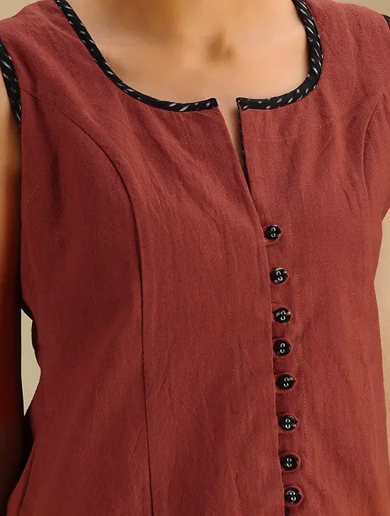 V Neck Loop Hole Neckline