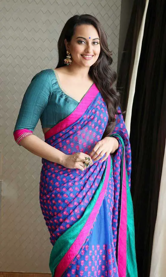 Top 20 Bollywood Actress In Sarees