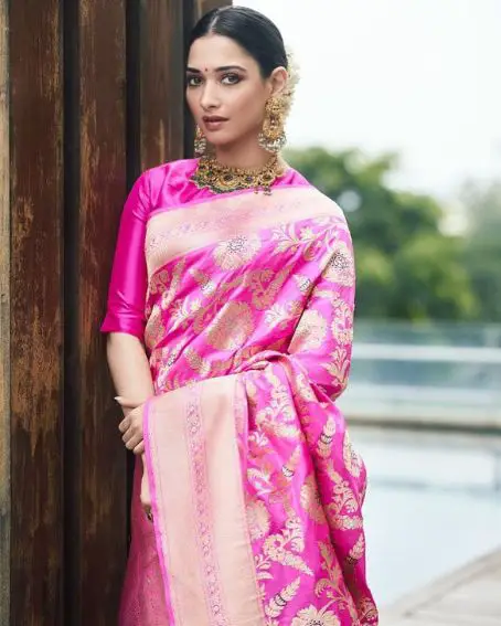Traditional Wedding Pink Pattu Saree With Blouse
