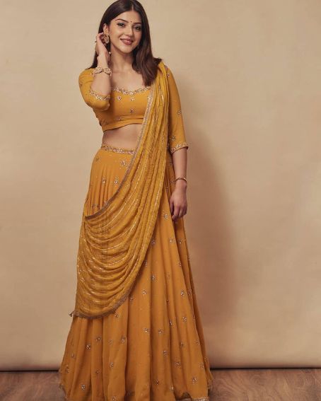 Actress Mehreen Pirzada In Three Fourth Length Sleeves Blouse On Lehenga