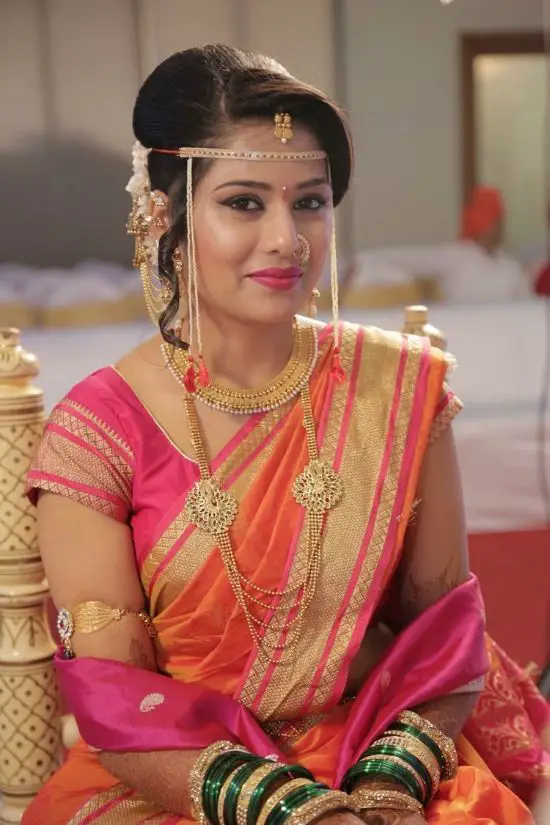 Marathi Weddings Bridal Wearing Short Sleeve Blouse
