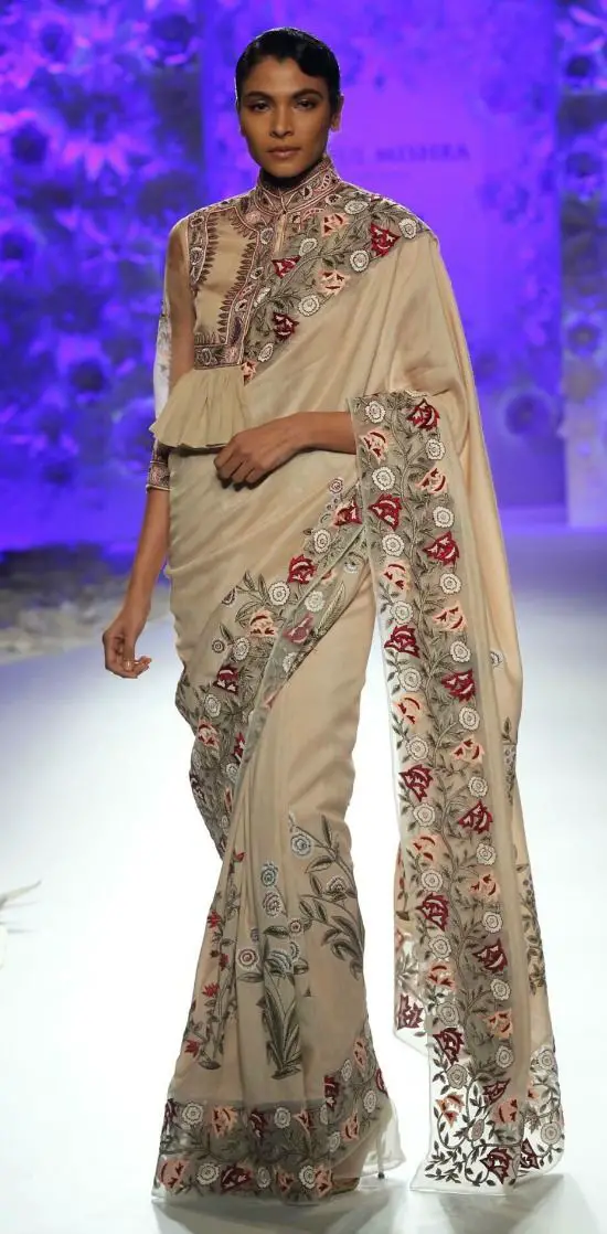 saree in western look