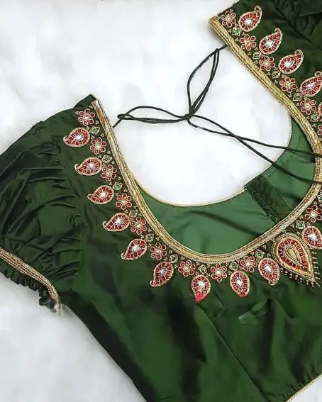 U-shaped Simple Short Sleeve Buff Pattu Saree Blouse Design