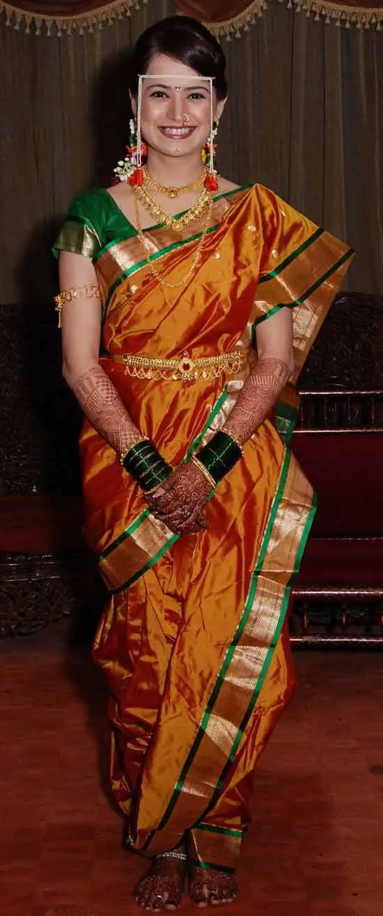 Nauvari Saree Makeup And Hairstyle Saubhaya Makeup