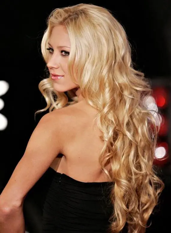 Anna Kournikova Long Curly Blonde Hair