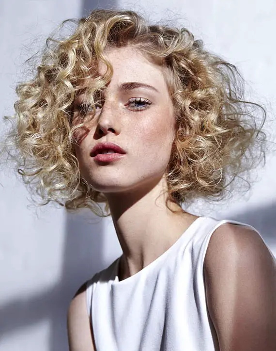 Top 15 Amazing Curly Hairstyles With Blonde Hair Top 15 Amazing Curly Hairstyles With Blonde Hair