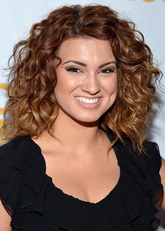 Top 23 Beautiful Hairstyles For Curly Hair to Inspire You