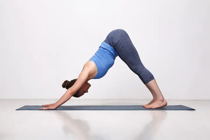 downward facing dog pose for arthritis 