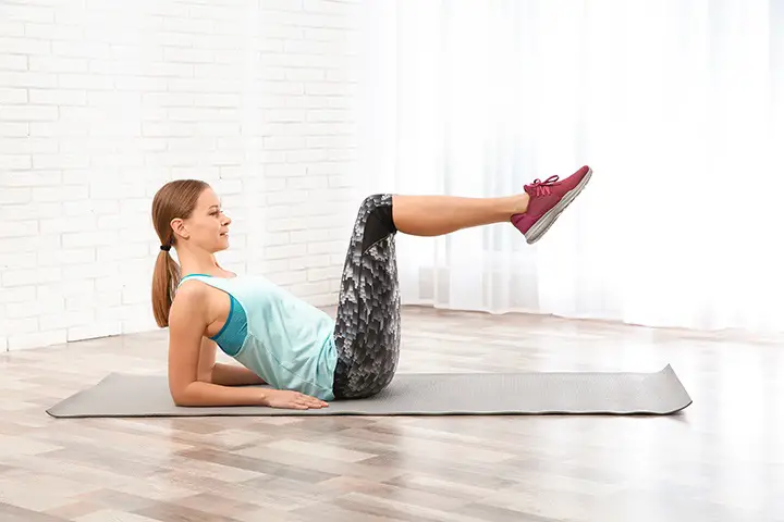 leg extension crunch for lower abs