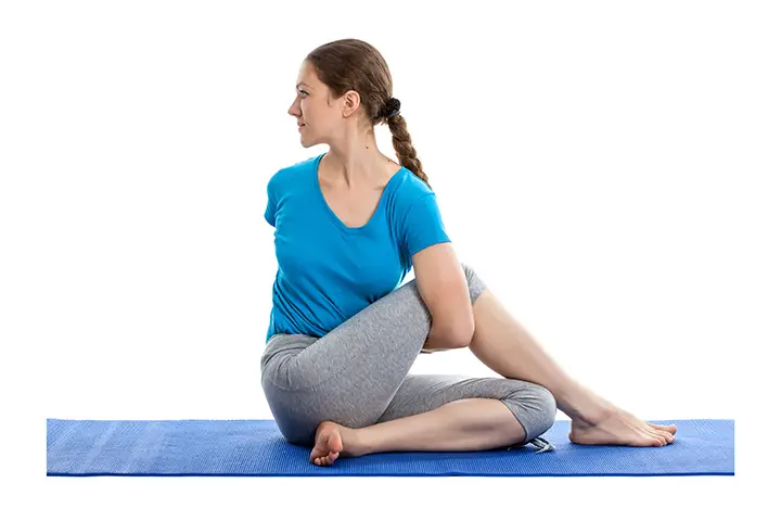 marichyasana for detox