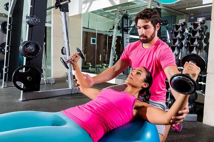 lying chest fly exercise for armpit fat