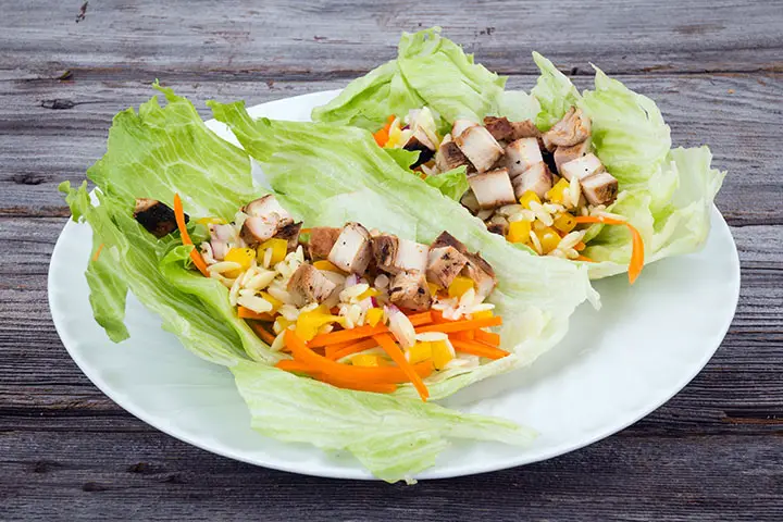 low carb greek chicken lettuce wraps