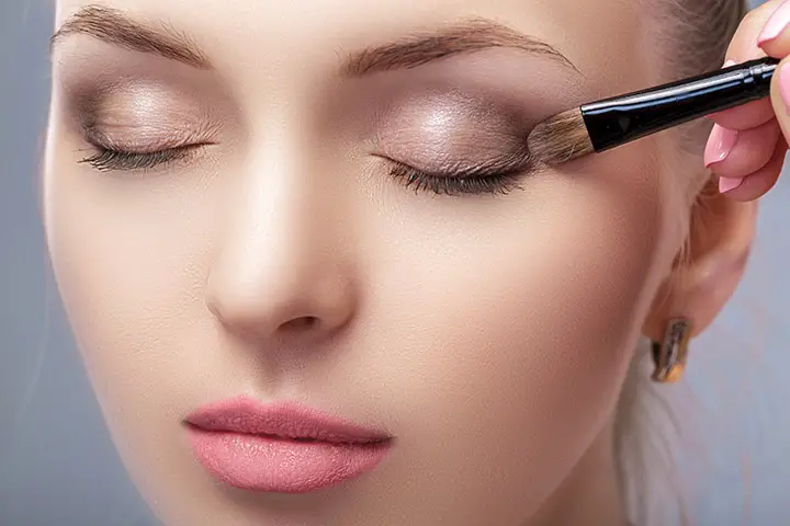 makeup tricks for close set eyes