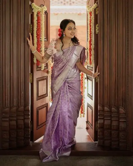 Glamorous Look Of Lavender Silk Saree With Silver Floral Brocade Work