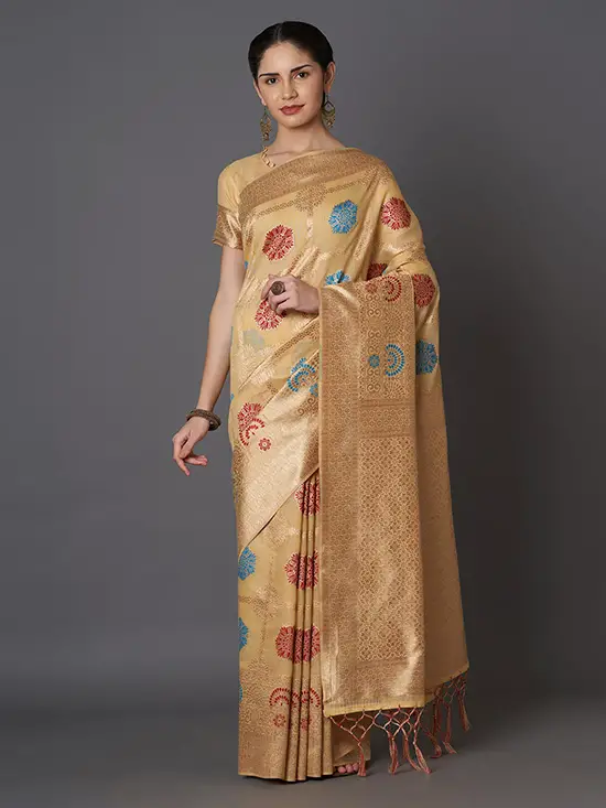 Gold-Toned Silk Blend Woven Design Kanjeevaram Saree