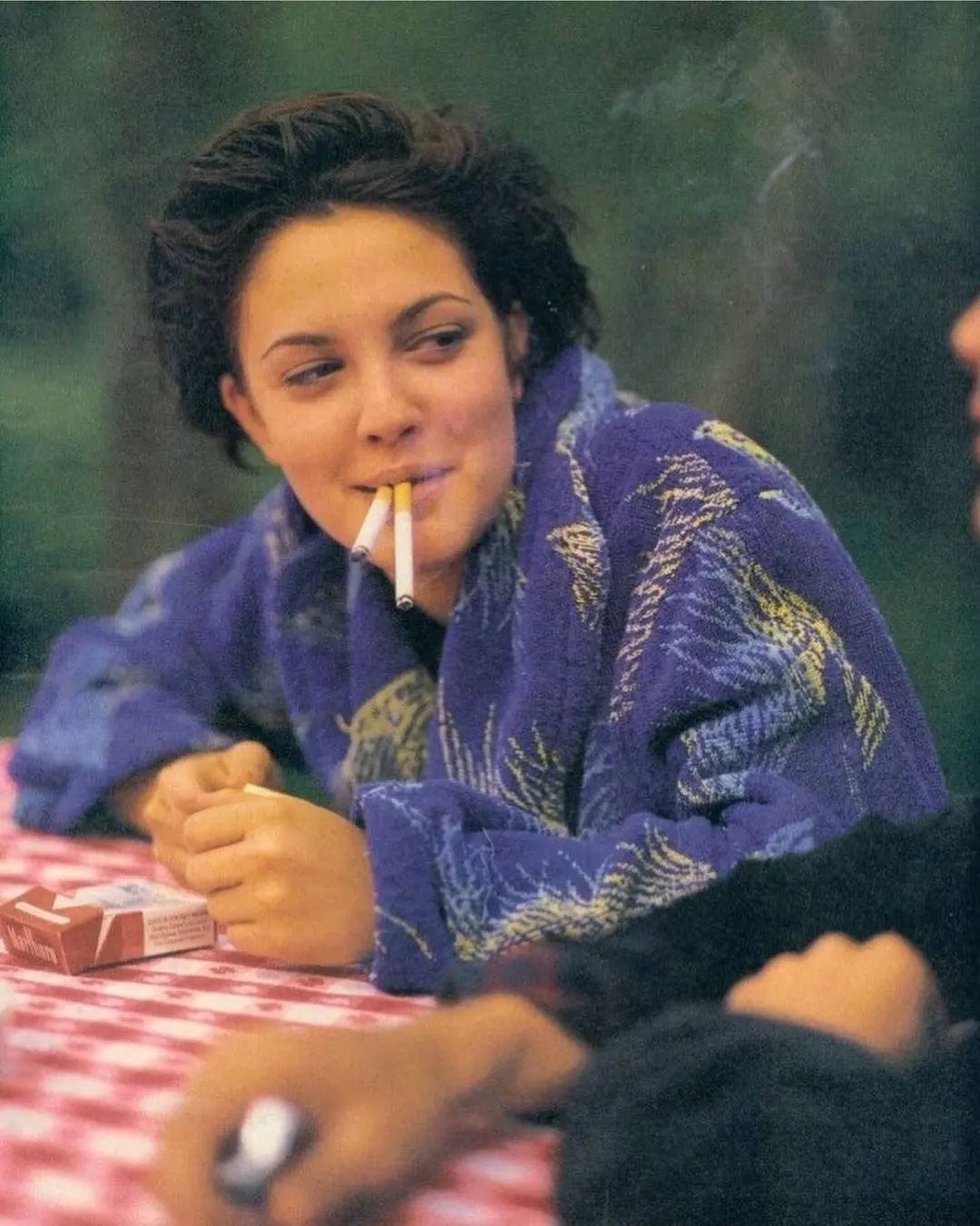 Drew Barrymore Smoking