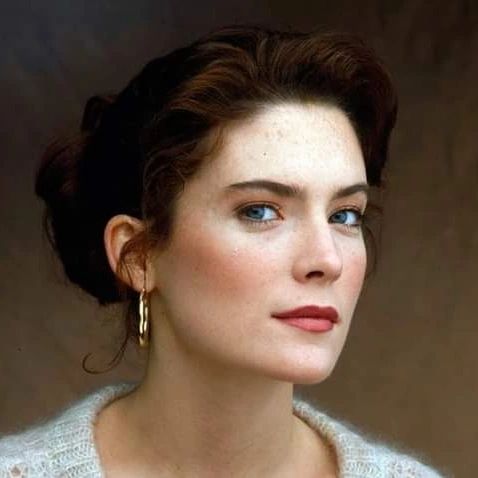 Lara Flynn Boyle Personal Info