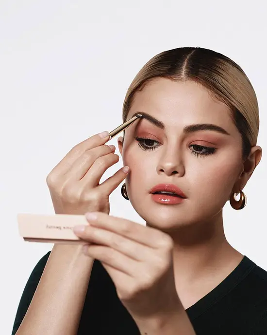 Makeup Tips by Selena Gomez