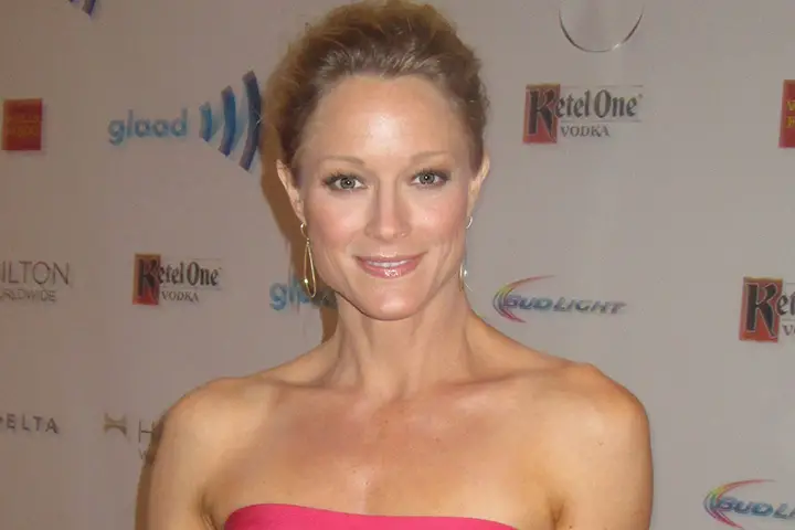 Teri Polo