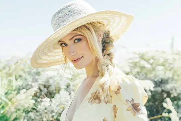 Beth Behrs