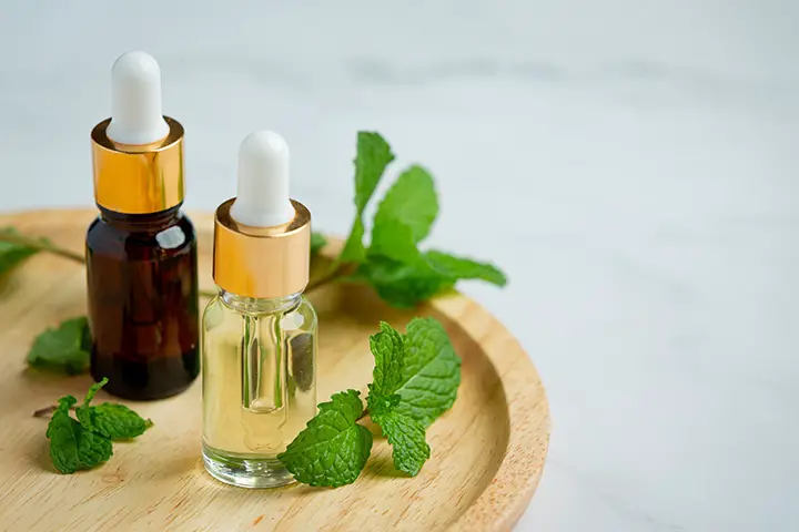 peppermint essential oil for hickey