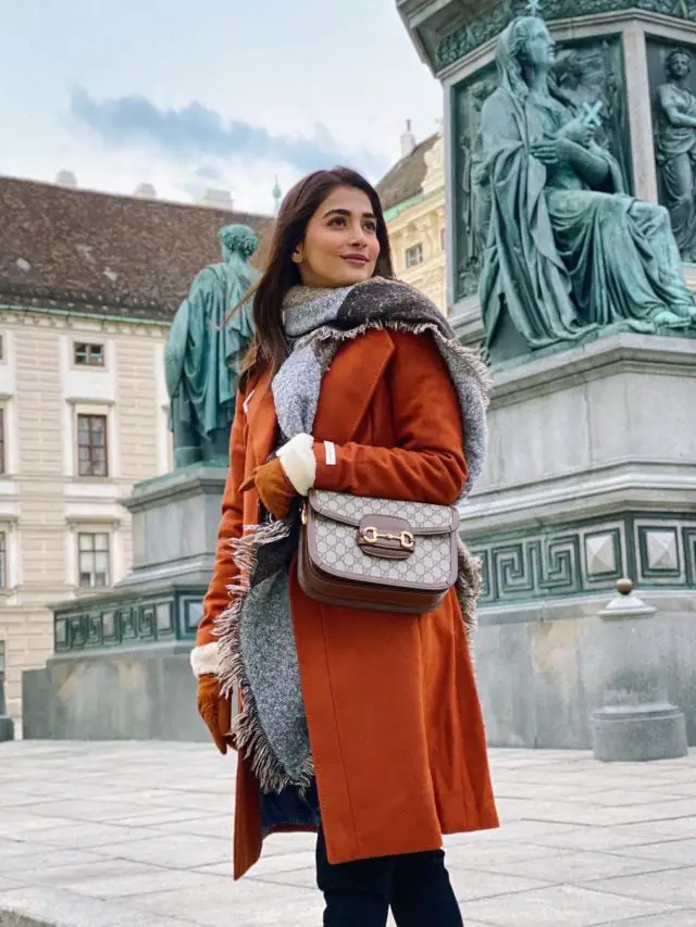 cropped-Pooja-in-a-dark-orange-coat-with-a-grey-scarf-looks-just-phenomenal.jpg